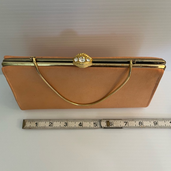 Vintage Peach Purse - Picture 8 of 10